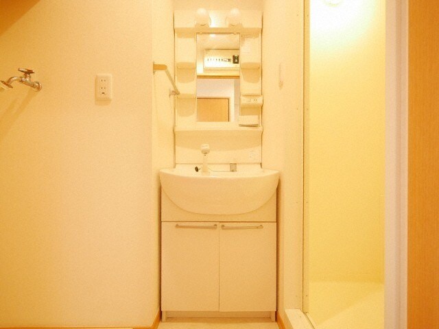 物件内観写真9　(別号室)