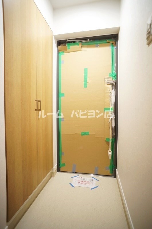 物件内観写真2　(別号室)