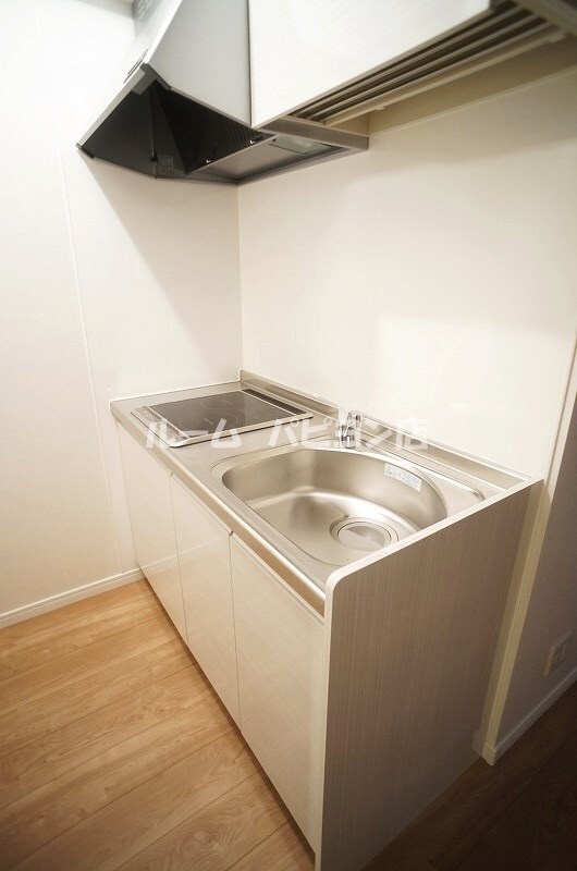 物件内観写真4　(別号室)