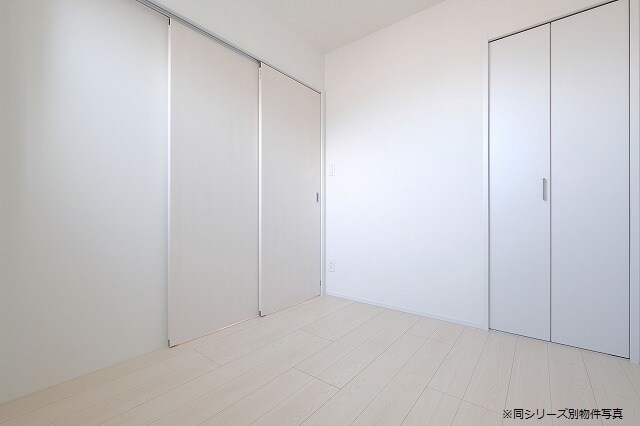 物件内観写真5　(同型イメージ)