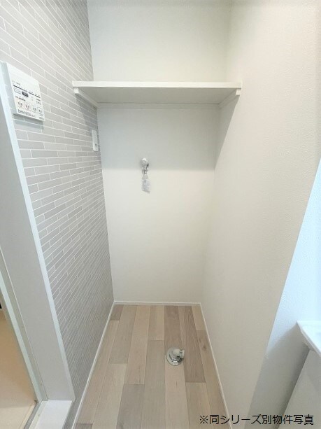 物件内観写真11　(同型イメージ)