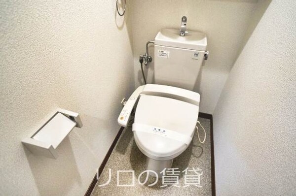 トイレ(別号室)