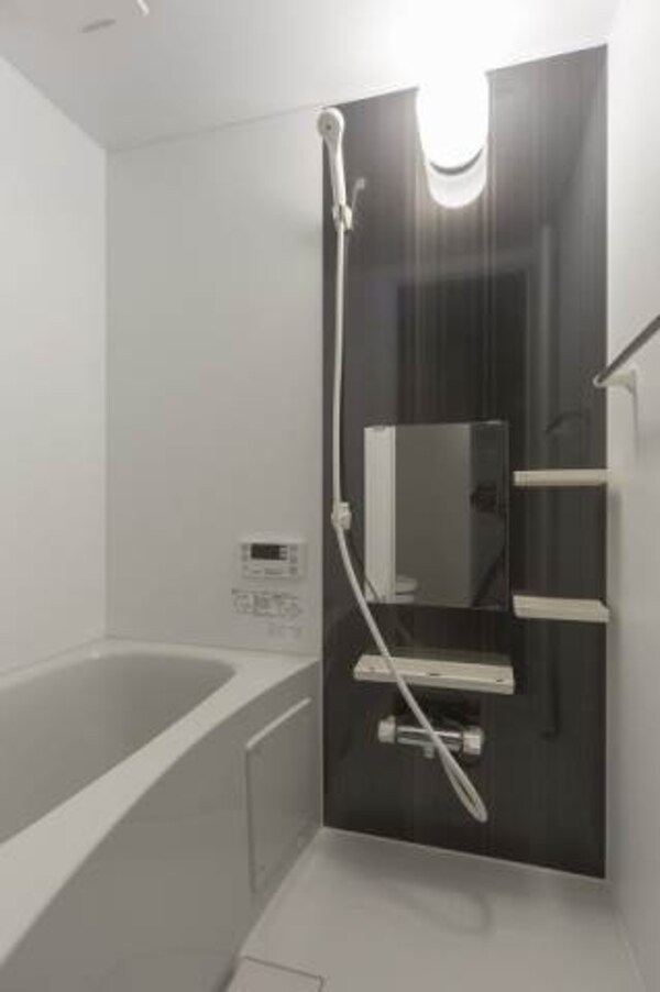 バス／シャワールーム等(同型写真)