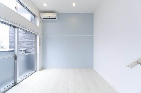 その他(同型写真)