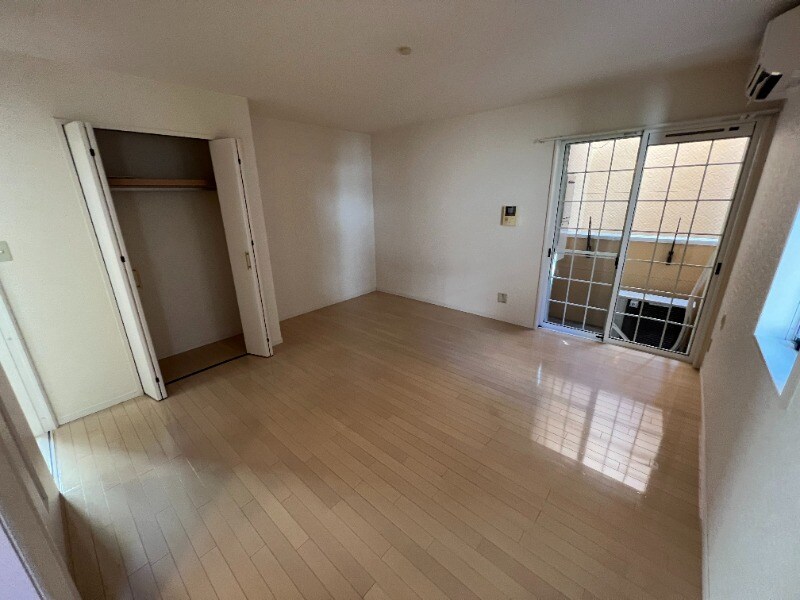 物件内観写真3　(別号室イメージ)