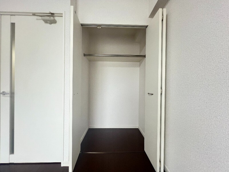 物件内観写真12　(1407号室写真)