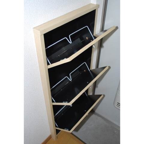 物件内観写真4　(シューズボックス)