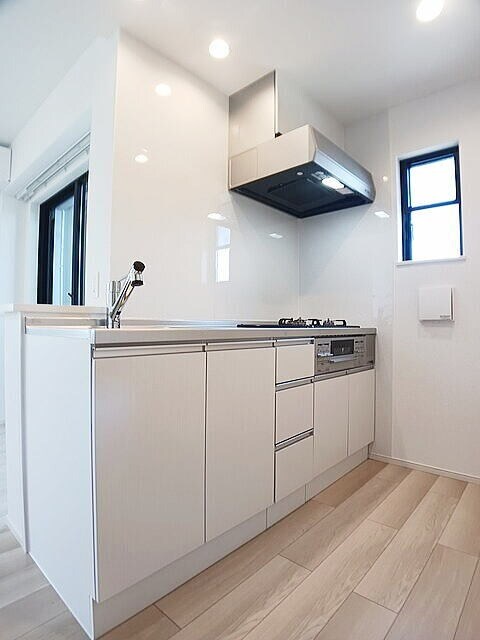 物件内観写真4　(同型タイプ)