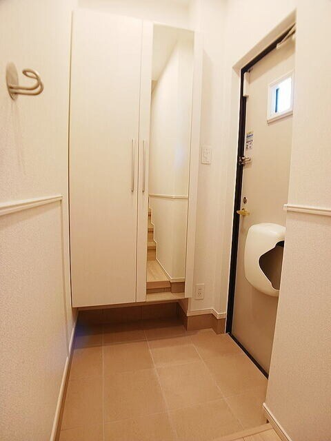 物件内観写真2　(同型タイプ)