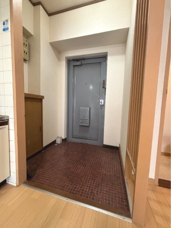 物件内観写真4　(305号室　写真)