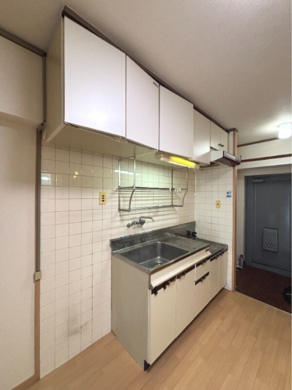 物件内観写真6　(305号室　写真)