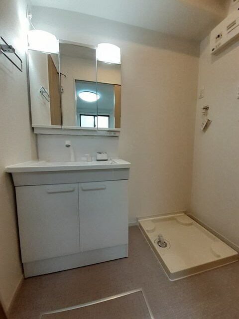 物件内観写真9　(同型タイプ)