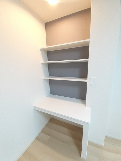 物件内観写真11　(同型タイプ)