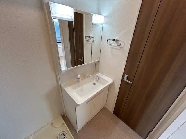 物件内観写真12　(同型タイプ)