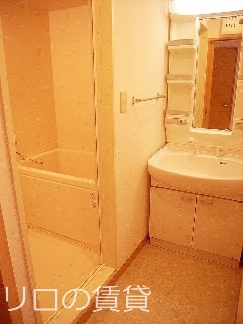 物件内観写真9　(別号室)