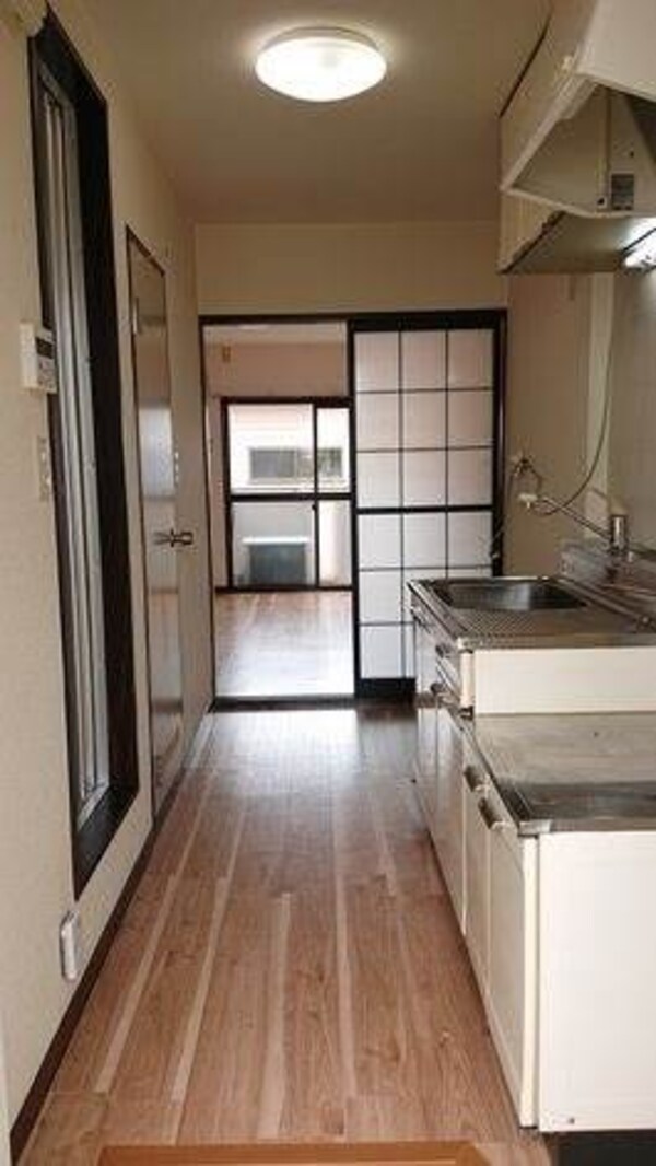 玄関(別部屋参照)