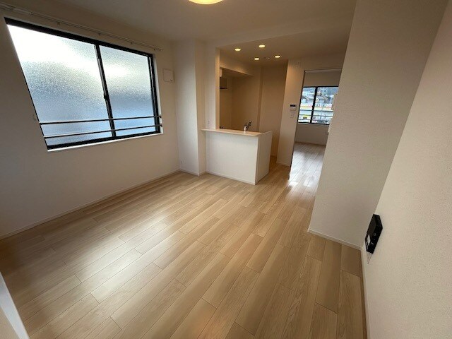 物件内観写真3　(同型タイプ)