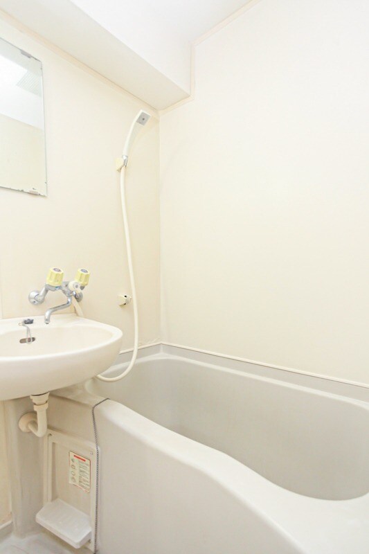 物件内観写真8　(別号室)