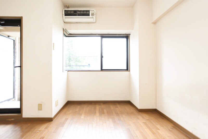 物件内観写真9　(別号室)