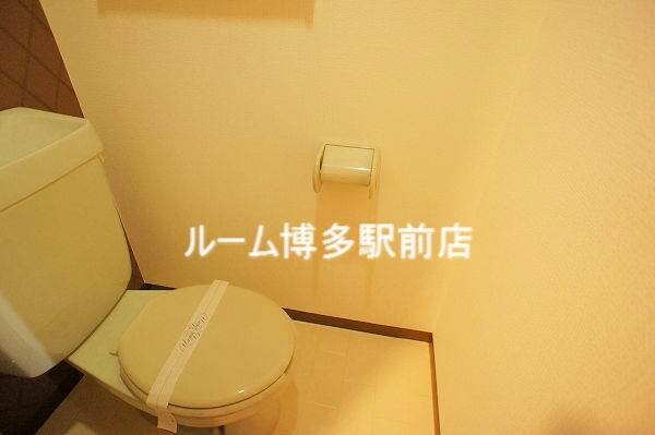 トイレ(別号室)