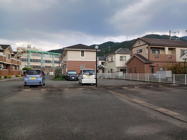 駐車場(駐車場)
