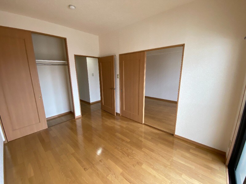 物件内観写真8　(別号室)