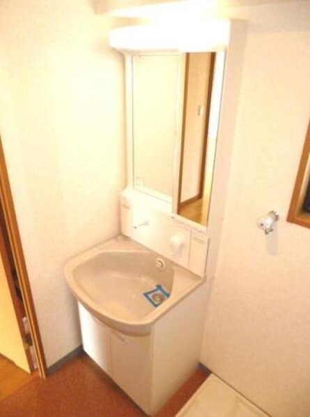 物件内観写真9　(別号室)