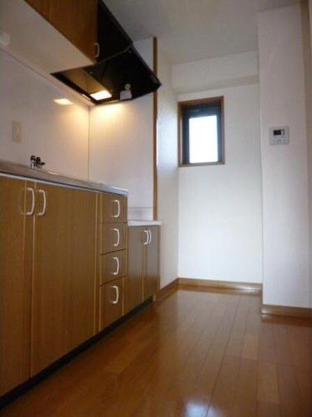 物件内観写真11　(別号室)