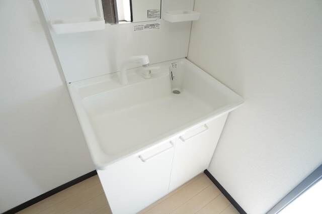 物件内観写真3　(別号室)