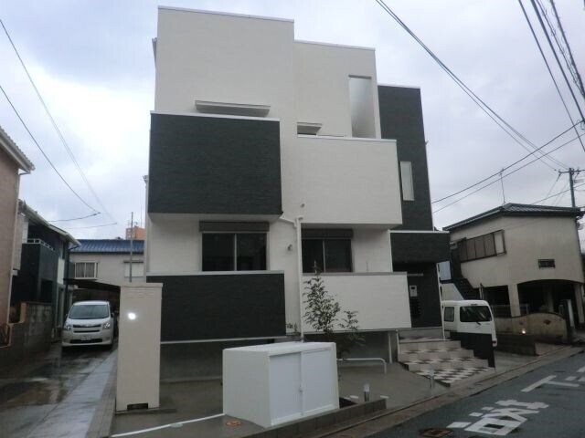 物件外観写真1　(外観)