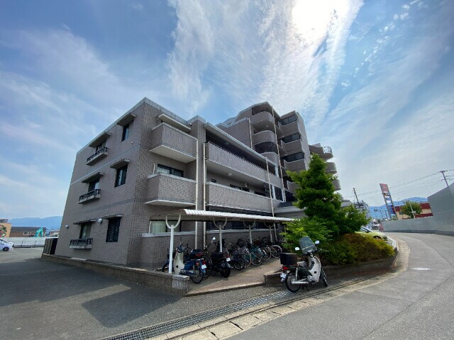 物件外観写真1　(外観)