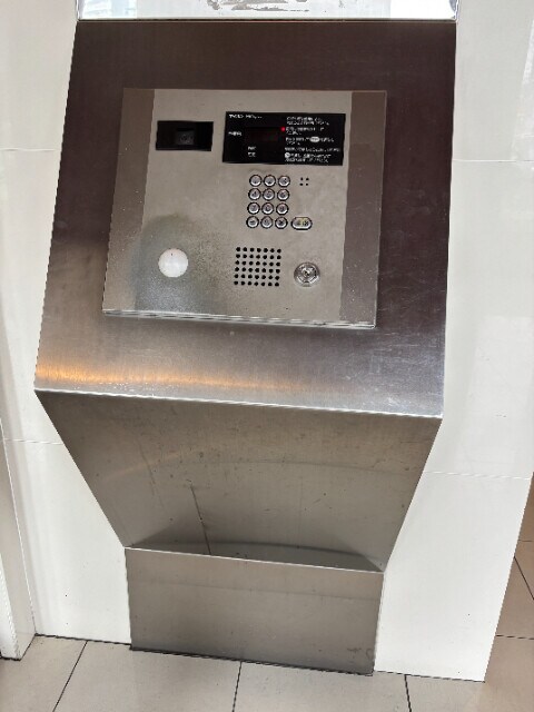 物件外観写真2　(オートロック)