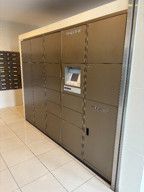 物件外観写真3　(宅配ボックス)