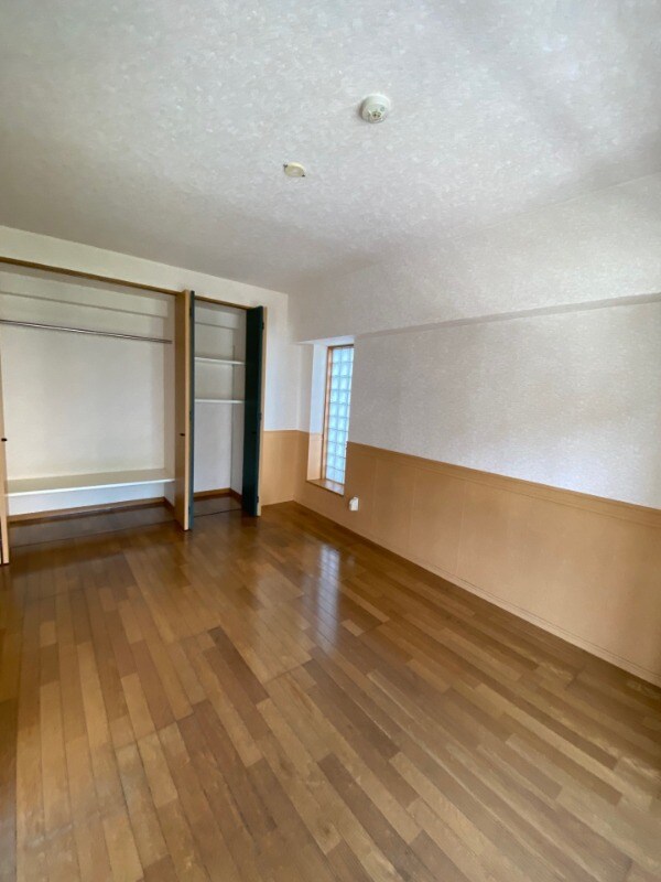 物件内観写真3　(別号室)