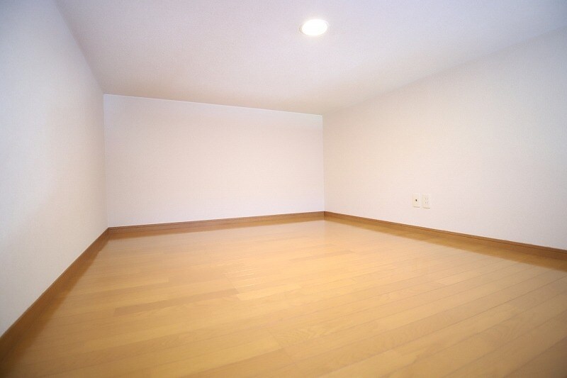 物件内観写真5　(同型イメージ)