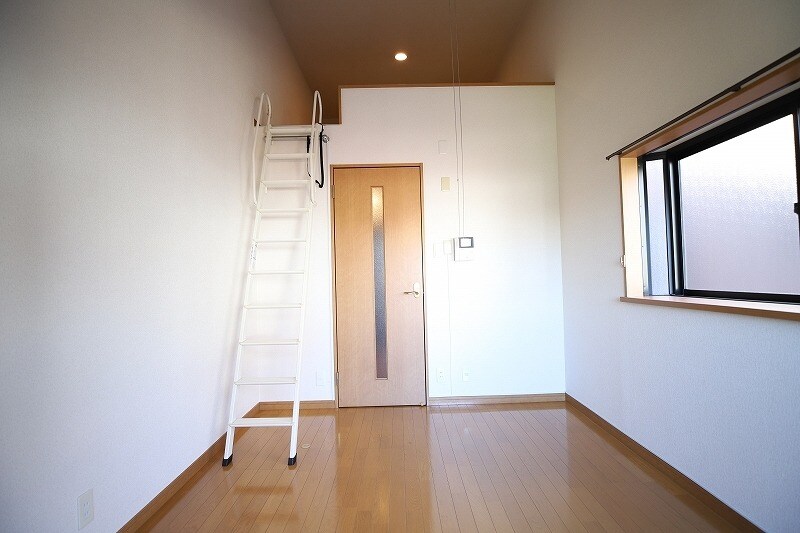 物件内観写真13　(同型イメージ)