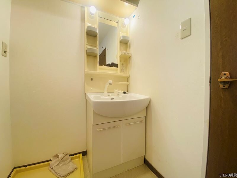 物件内観写真9　(別号室)