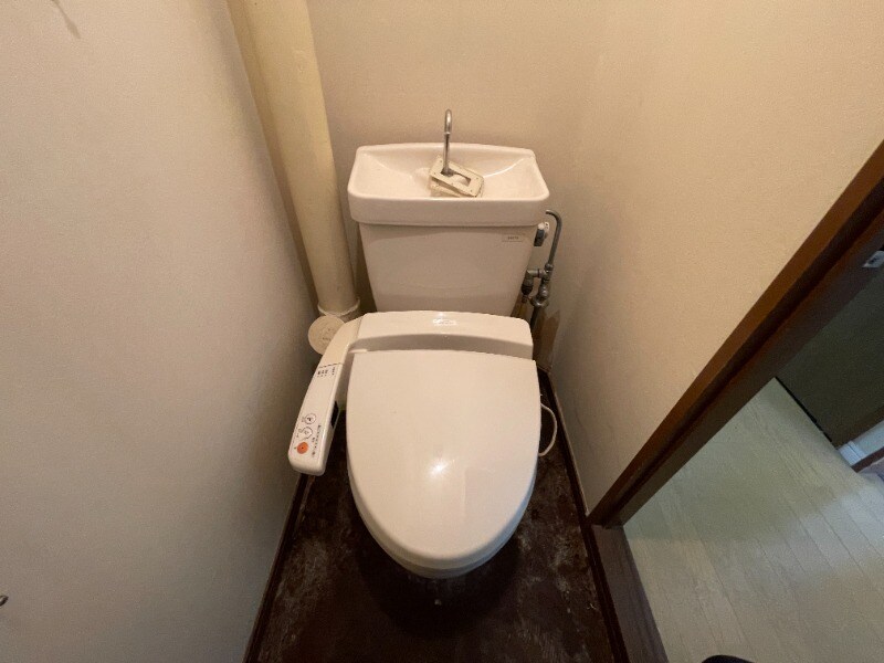 物件内観写真10　(別号室)