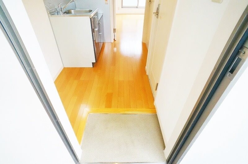 物件内観写真2　(別号室イメージ)