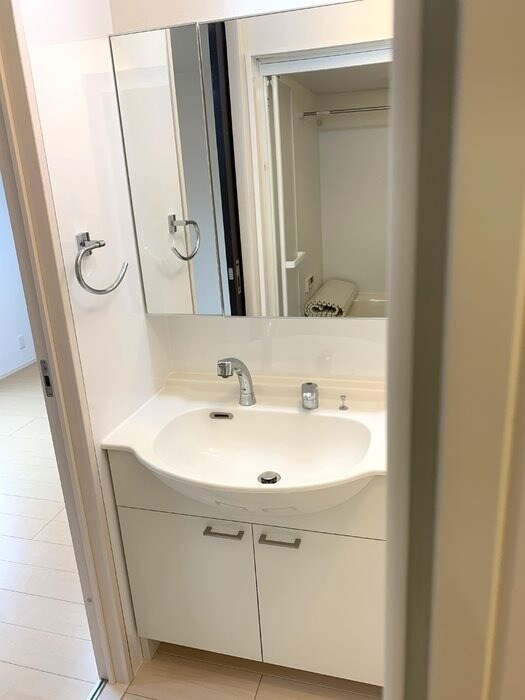 物件内観写真10　(別号室)