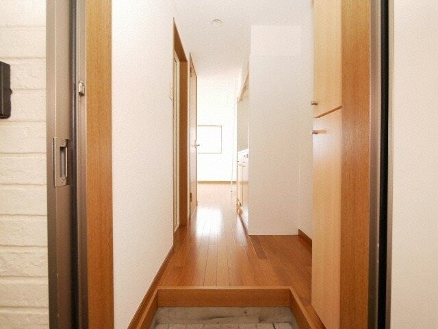 物件内観写真2　(同型タイプ)