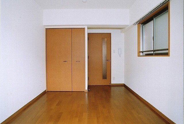 物件内観写真7　(リビングルーム)