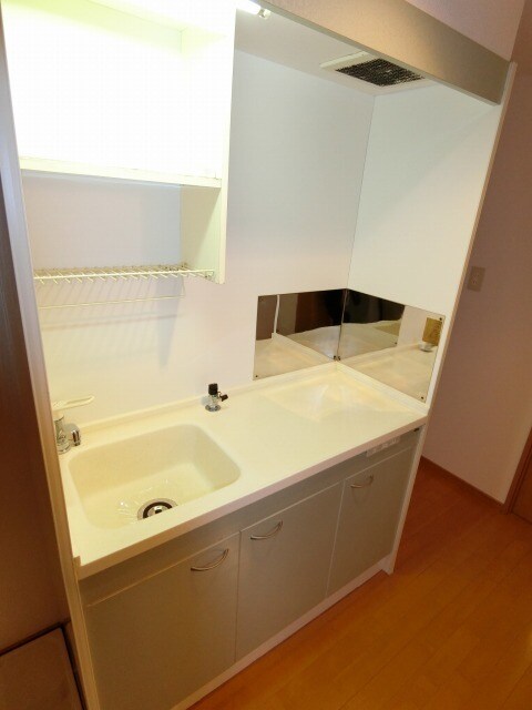 物件内観写真4　(別号室イメージ)