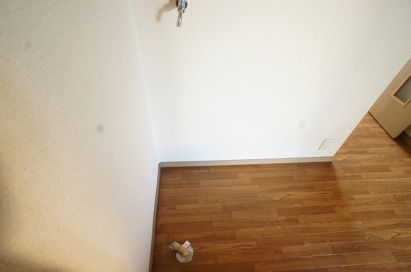 物件内観写真3　(別部屋写真)