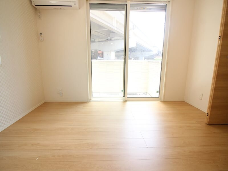 物件内観写真5　(同物件別部屋イメージ)