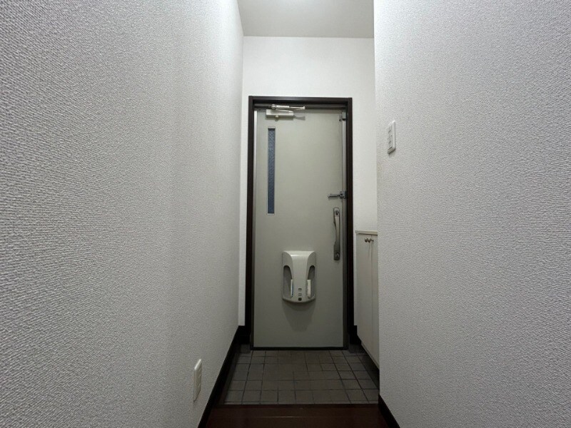 物件内観写真2　(写真準備中)