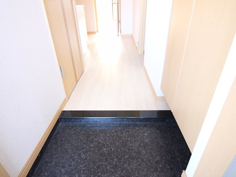 物件内観写真8　(別号室)