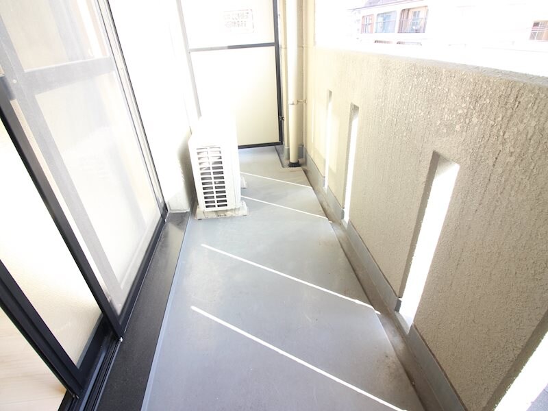 物件内観写真9　(別号室)