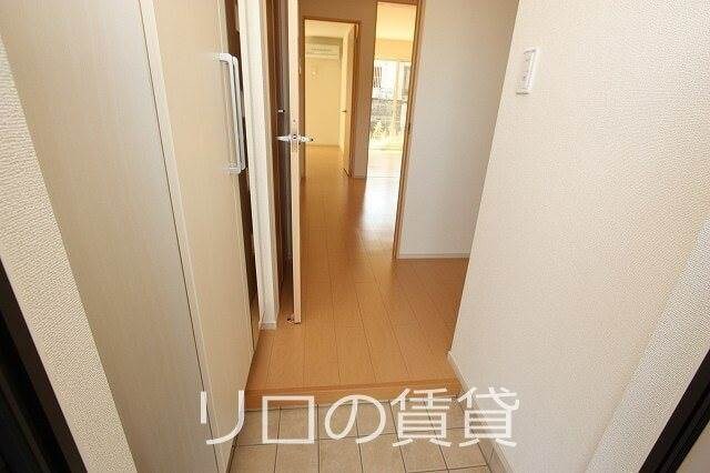 物件外観写真2　
