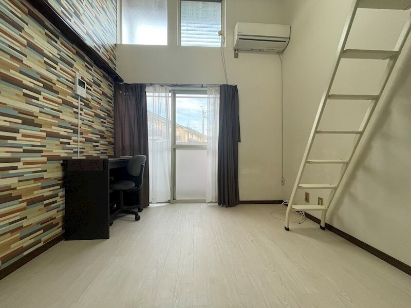 物件内観写真5　(同物件別部屋イメージ)